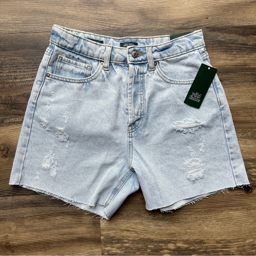 Wild Fable High-Rise Cutoff Midi Jean Shorts Light Wash 4 - Picture 2 of 5